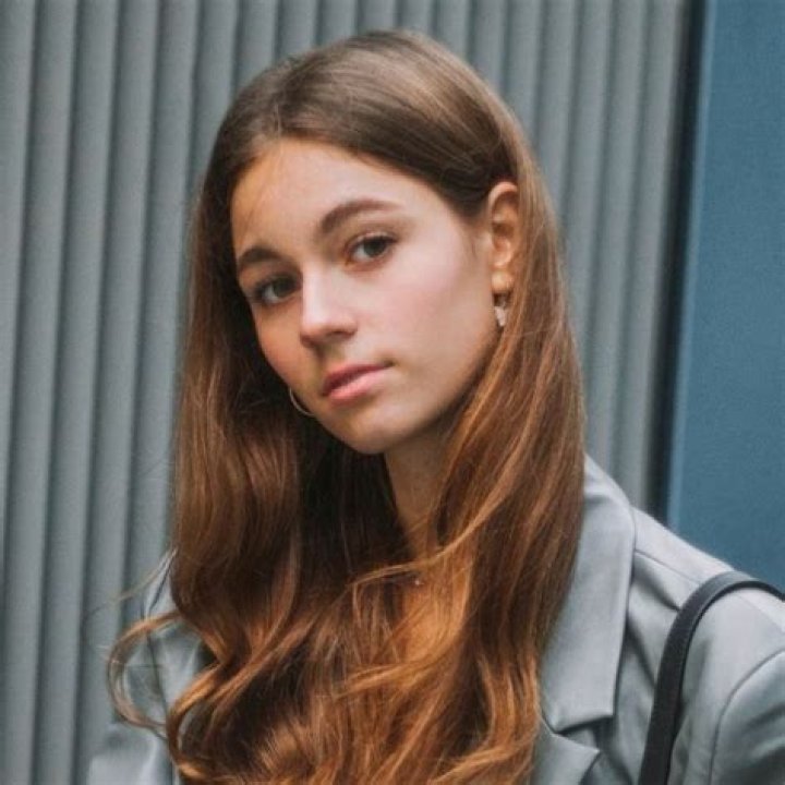 Anna Malygon Erome: Unveiling the Rise of a Digital Sensation