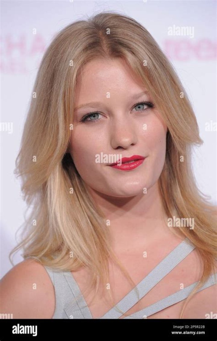 Ashley Hinshaw Actress: The Rising Star in Hollywood