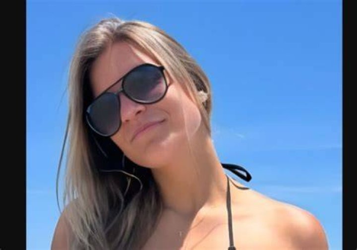 Avery Leigh Nude: Understanding the Controversy and Setting the Record Straight
