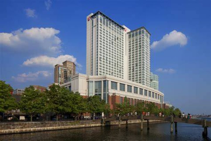 Baltimore Harbor Marriott Waterfront: A Premier Destination for Luxury and Comfort