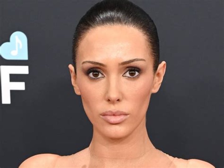 Bianca Censori Boobs Real or Fake: A Comprehensive Exploration