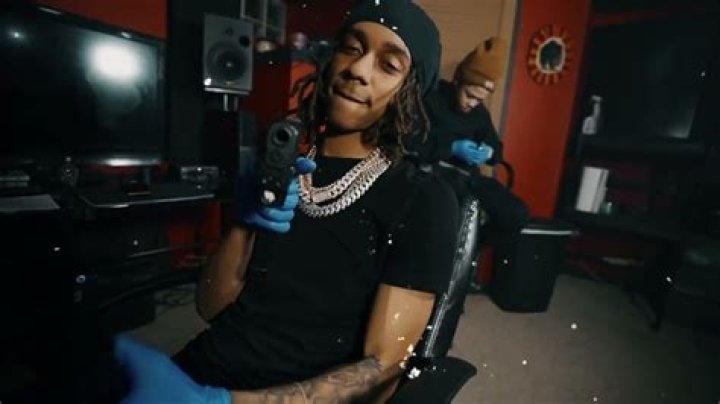 Bloodhound Lil Jeff Age: Unveiling the Rising Star's Journey