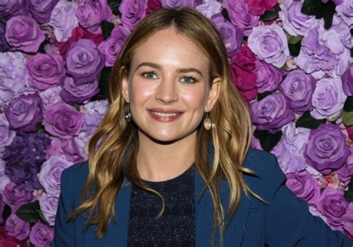 Britt Robertson and TV Shows: A Comprehensive Guide to Her Career and Success