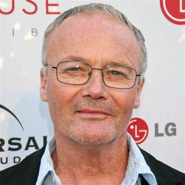 Celebrating Success: The Complete Guide to Creed Bratton Net Worth