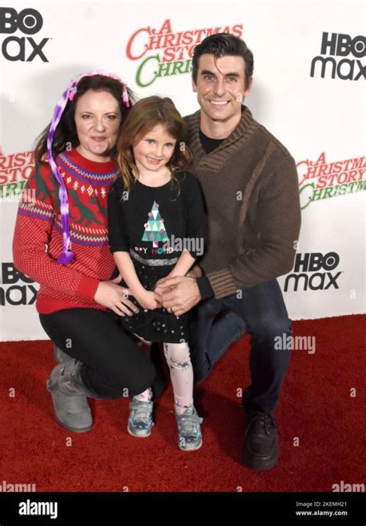 Cooper Barnes Wife: Unveiling the Life and Story Behind the Scenes