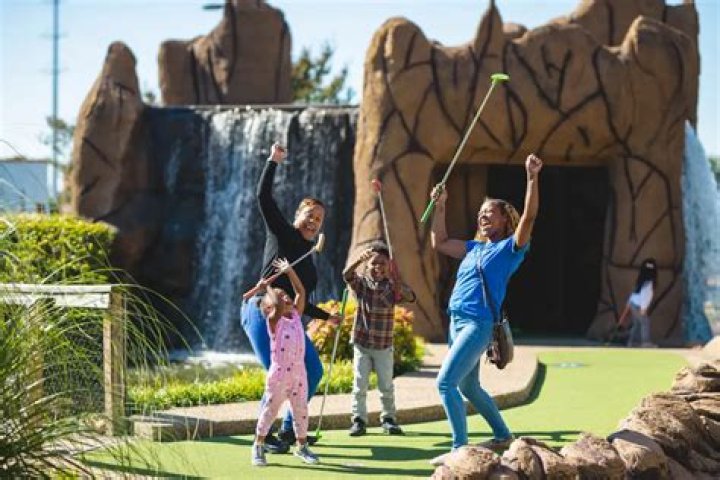 Dallas Put Put: A Thrilling Miniature Golf Experience for Families and Golf Enthusiasts