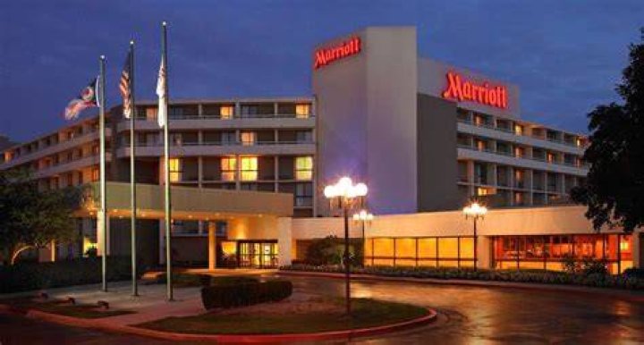 Discover the Ultimate Hospitality at Dayton Marriott Hotel