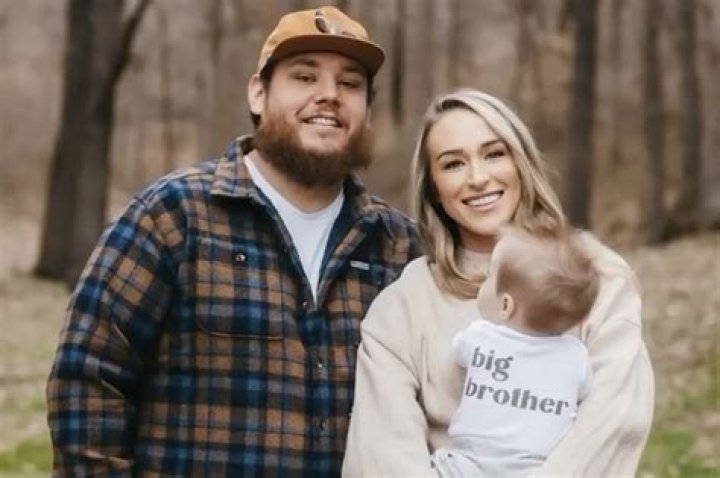 Does Luke Combs Have Siblings? Exploring the Family Life of Country Music&rsquo;s Rising Star