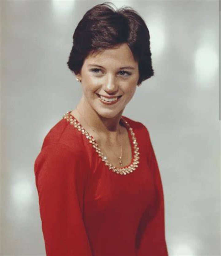 Dorothy Hamill Cut: A Timeless Hairstyle That Revolutionized Fashion
