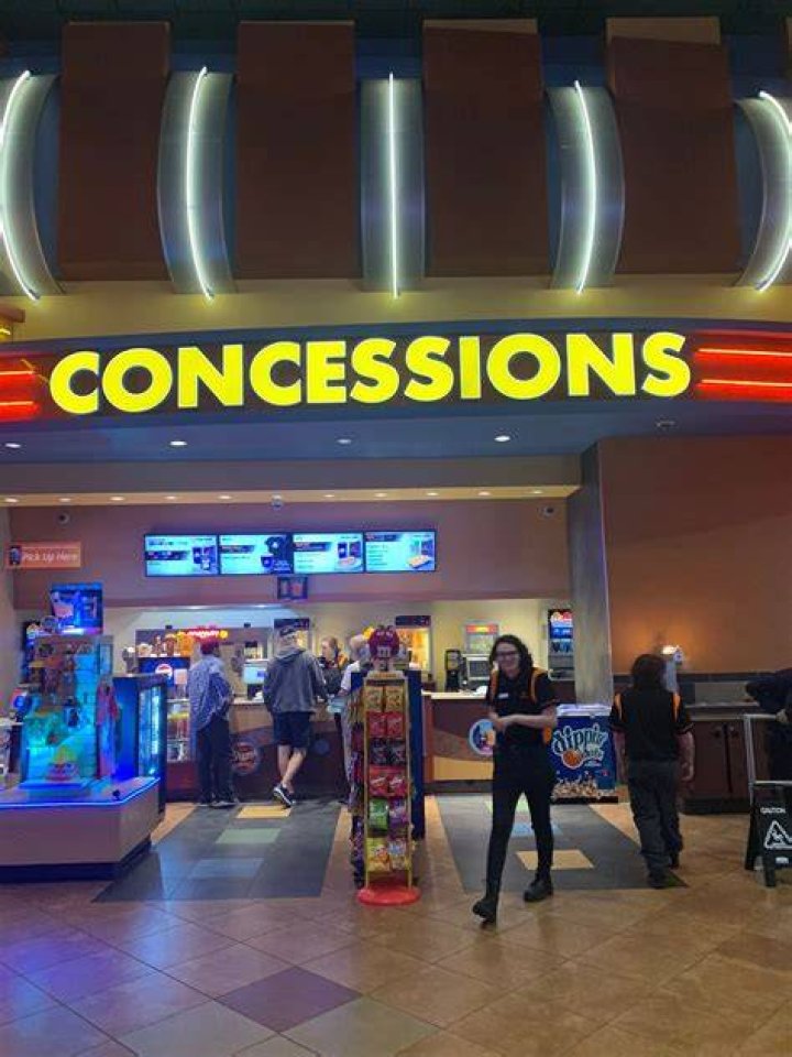 Dulles Town Center Regal: Your Ultimate Guide to Entertainment and Shopping
