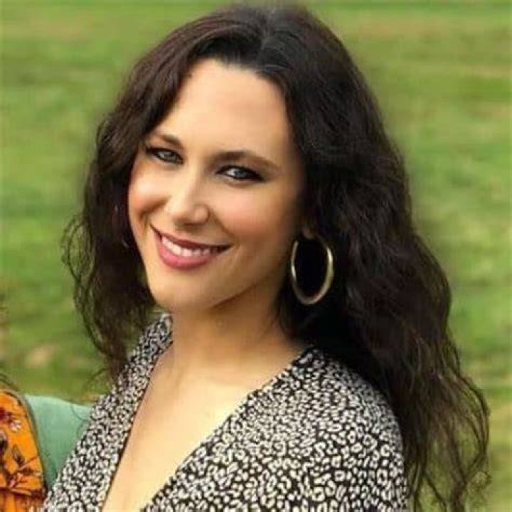 Elena Rojo: A Comprehensive Exploration of Her Life, Career, and Achievements