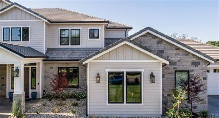 Exploring the Bennifer House on Zillow: A Comprehensive Guide