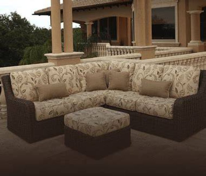 Family Leisure Furniture: Enhancing Your Home with Comfort and Style