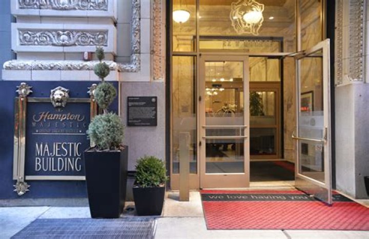 Hampton Inn Majestic Chicago Theatre District Hotel Chicago IL: Your Ultimate Stay in the Heart of the City
