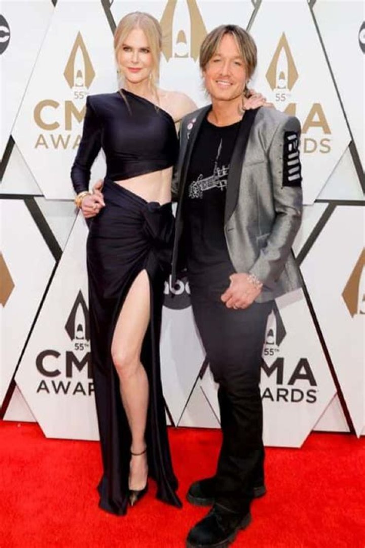 How Tall Is Keith Urban? Discover the Height and More About This Iconic Musician