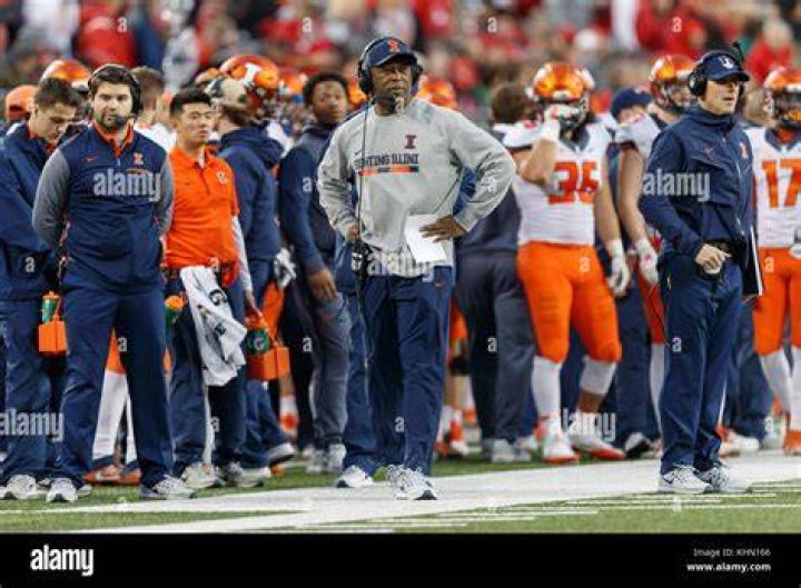 Illini Head Football Coach: Leading the Fighting Illini to Victory
