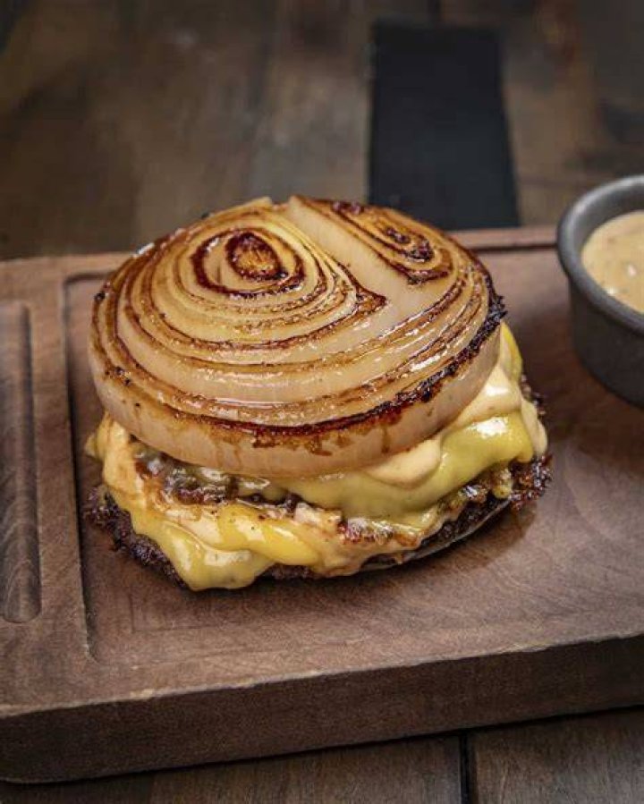 In N Out Whole Grilled Onion: A Flavorful Journey Through America's Favorite Burger Joint