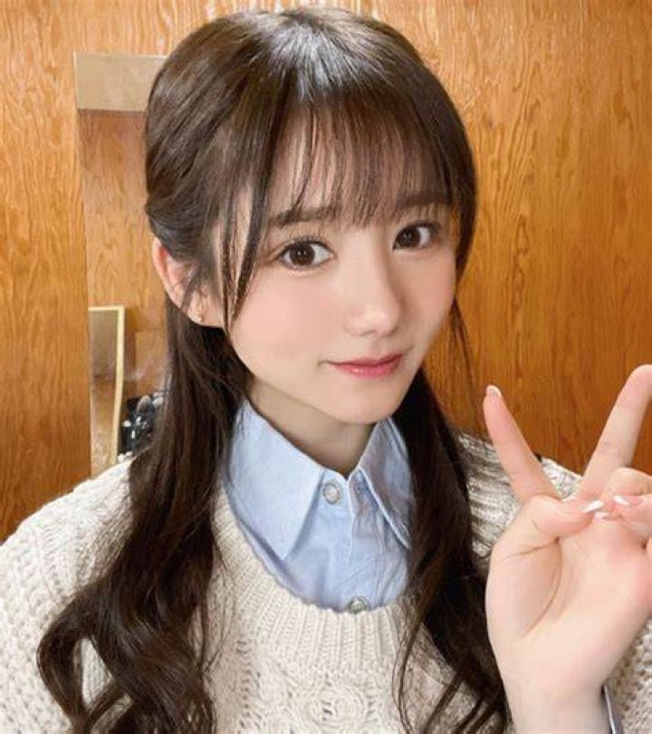 Itsukaichi Mei: The Rising Star of the Entertainment Industry
