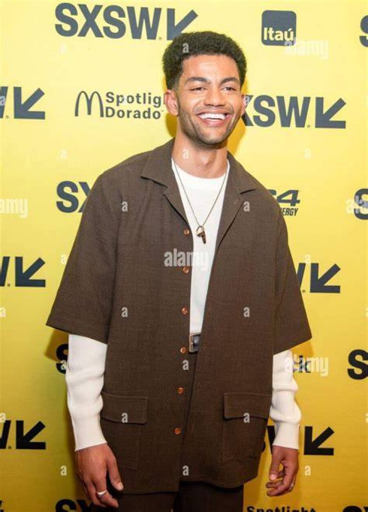 Jermain Fowler: The Rising Star in the Entertainment Industry
