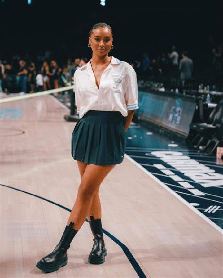 Kayla Nicole Brown Wikipedia: The Ultimate Guide to Her Life, Career, and Achievements