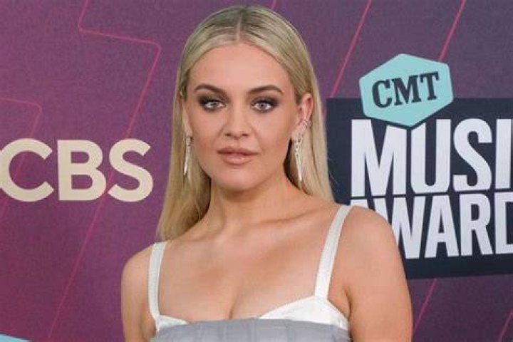 Kelsea Ballerini's First Hit: A Journey into the Heart of Country Music