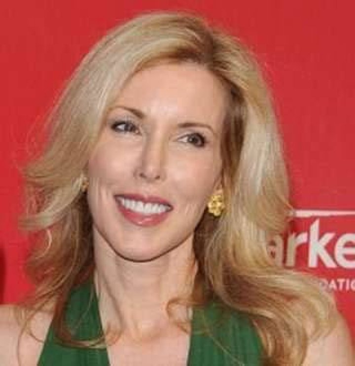 Kimberly Woolen: The Rising Star in the Fashion and Entertainment Industry