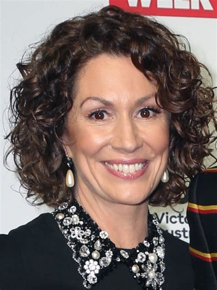 Kitty Flanagan: A Comprehensive Guide to the Versatile Comedian and Actress