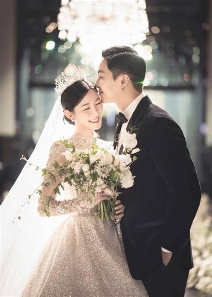 Lee Dong-wook Wife: A Comprehensive Guide to Love, Relationships, and Family Life
