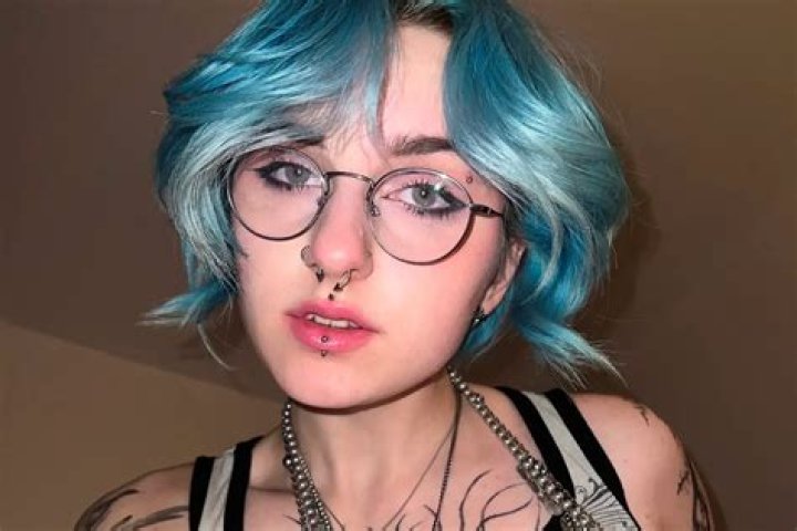 Lyra Crow Age: Exploring the Life, Career, and Achievements of a Rising Star