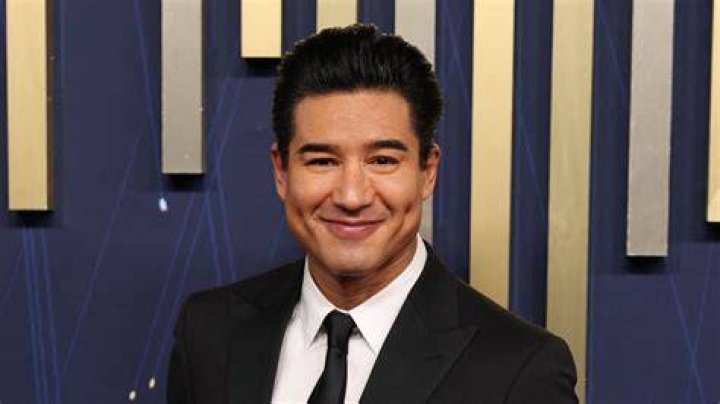 Mario Lopez Biography: A Comprehensive Look into the Life of the Iconic Actor