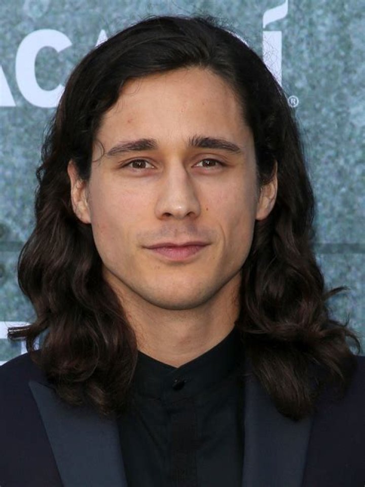 Peter Gadiot: A Rising Star in the World of Acting