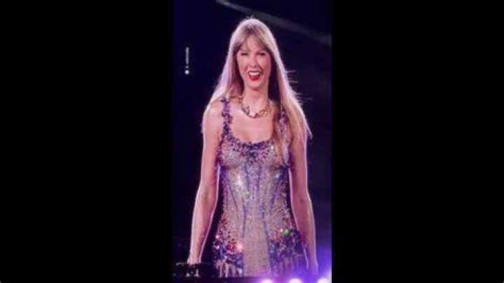 Taylor Swift Nipple: A Comprehensive Look at the Controversy and Its Impact