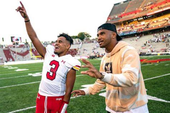 Tua Tagovailoa: The Brother of NFL Sensation Tua Tagovailoa Making Waves in the Draft
