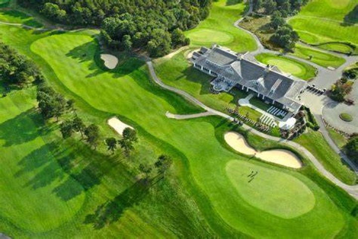 Waverly Oaks Golf Club: A Haven for Golf Enthusiasts