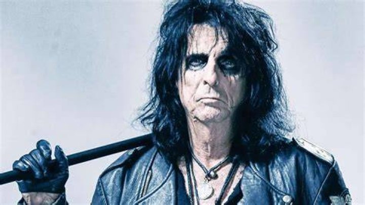 What's Alice Cooper's Real Name? Unveiling the Iconic Rock Legend's Identity