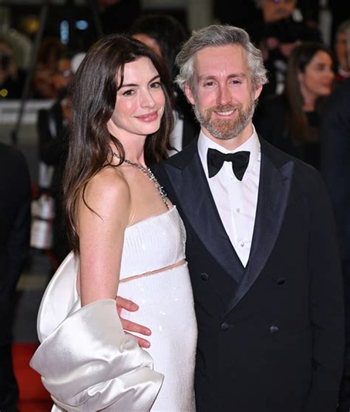 Who Is Anne Hathaway's Husband? A Comprehensive Look at Her Married Life